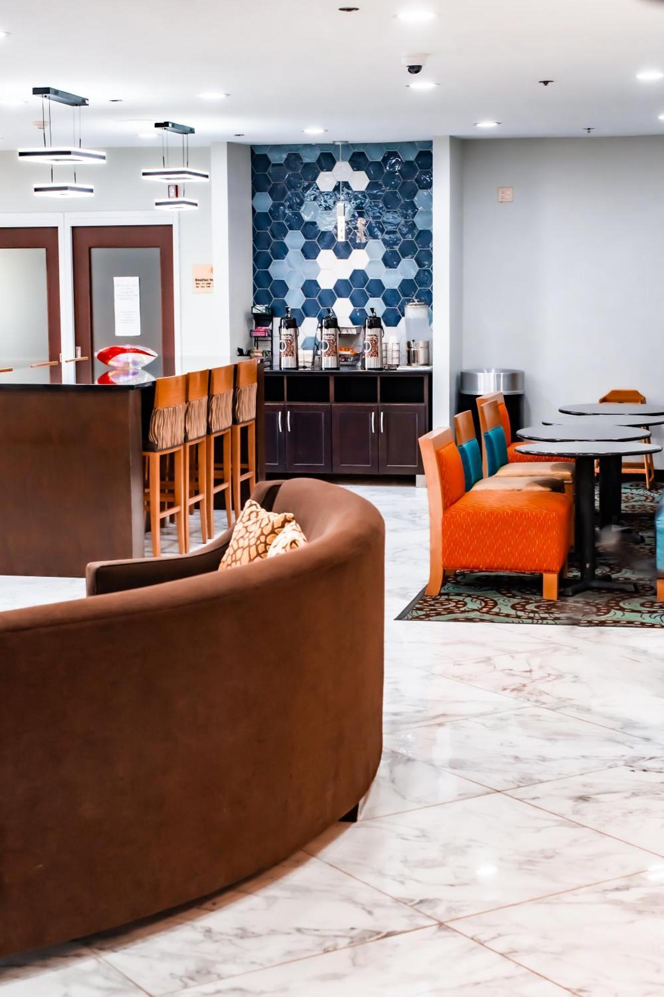 Hotel La Quinta By Wyndham Evansville